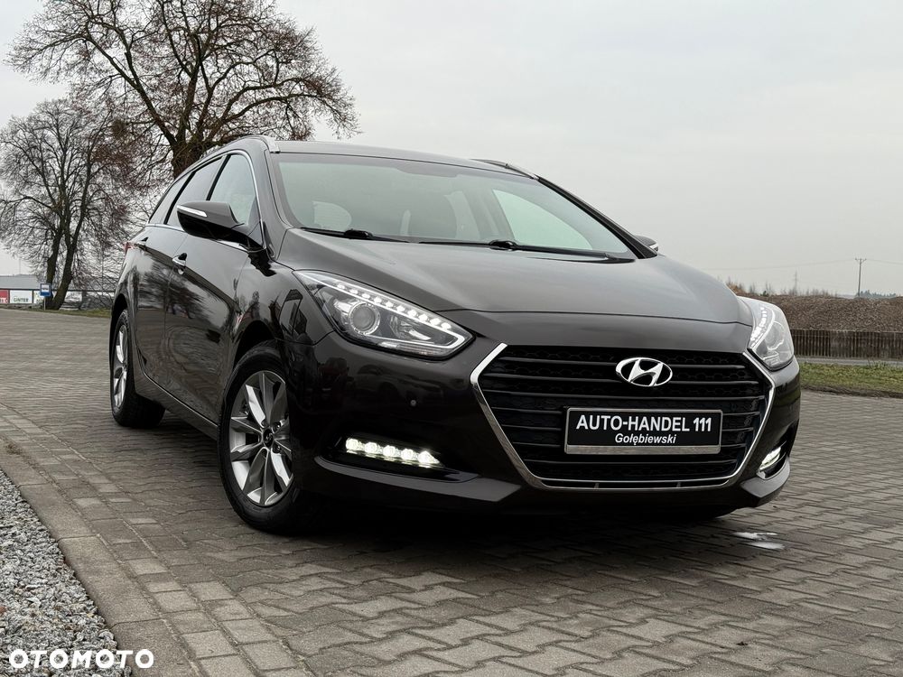 Hyundai i40 Kombi blue 1.7 CRDi Premium - 2