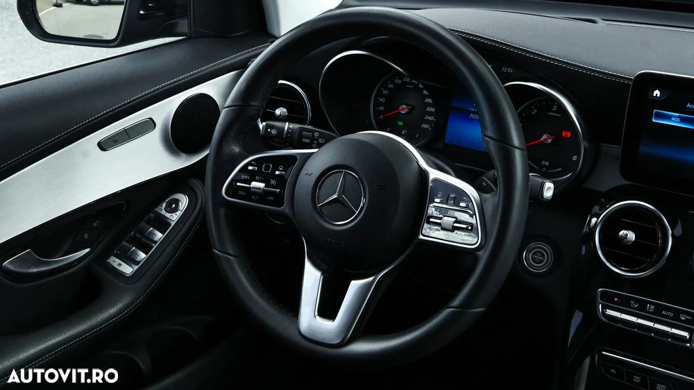 Mercedes-Benz GLC - 13