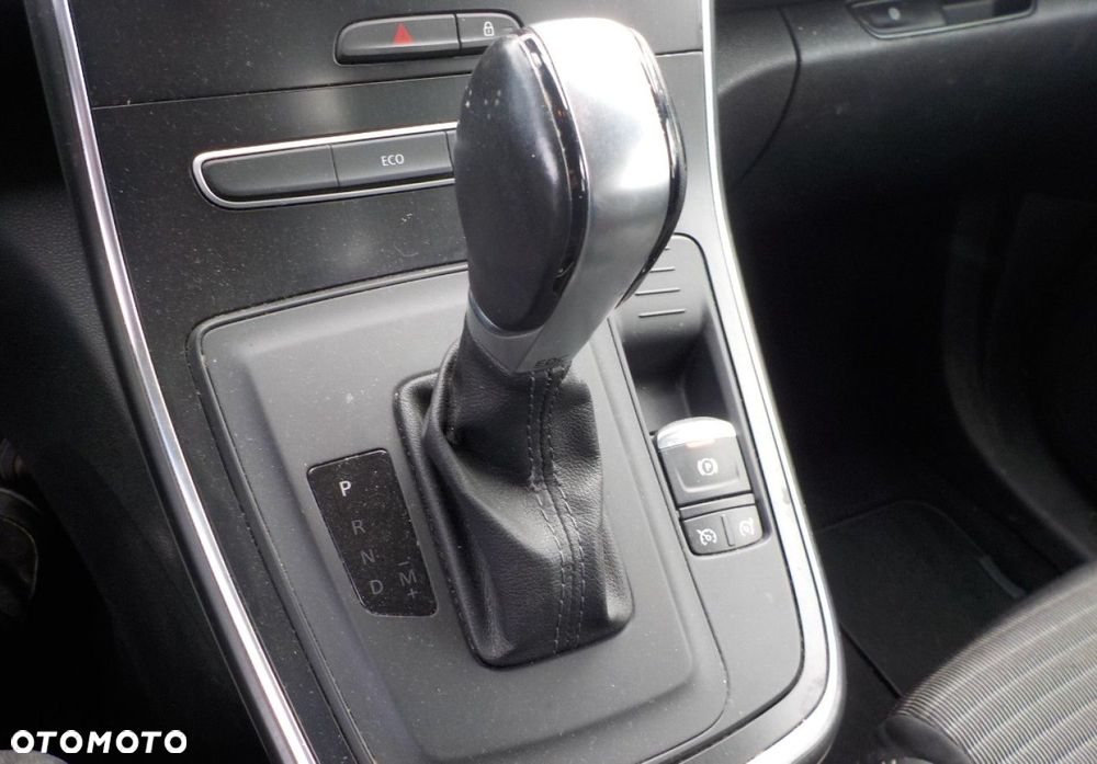 Renault Grand Scenic - 26