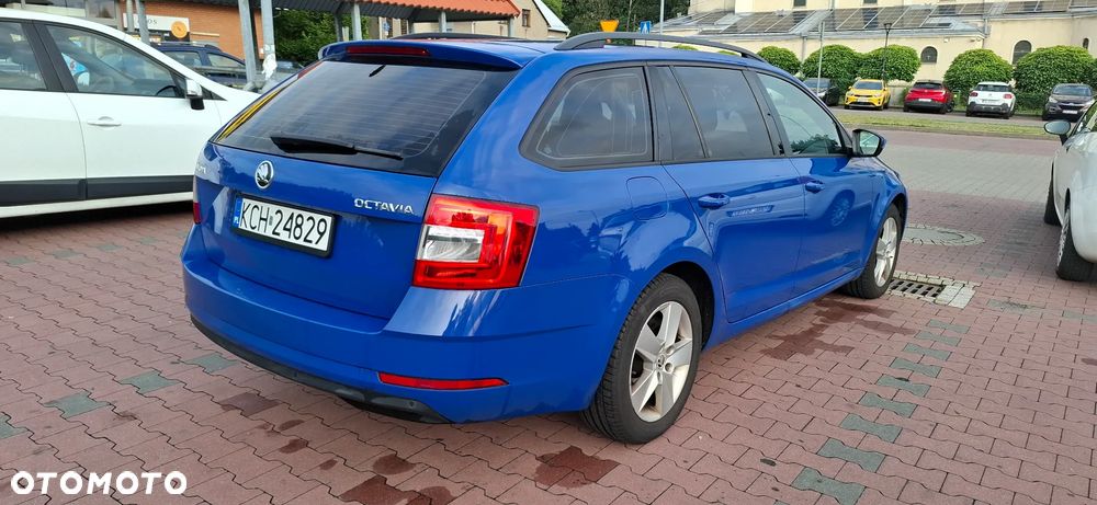 Skoda Octavia 1.6 TDI SCR Active - 6