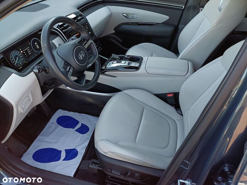 Hyundai Tucson 1.6 T-GDi 48V Platinum 4WD DCT - 10