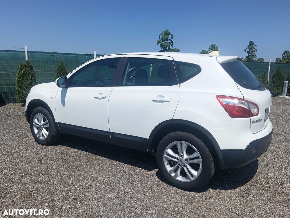 Nissan Qashqai 1.5 DCI DPF visia ECO - 16