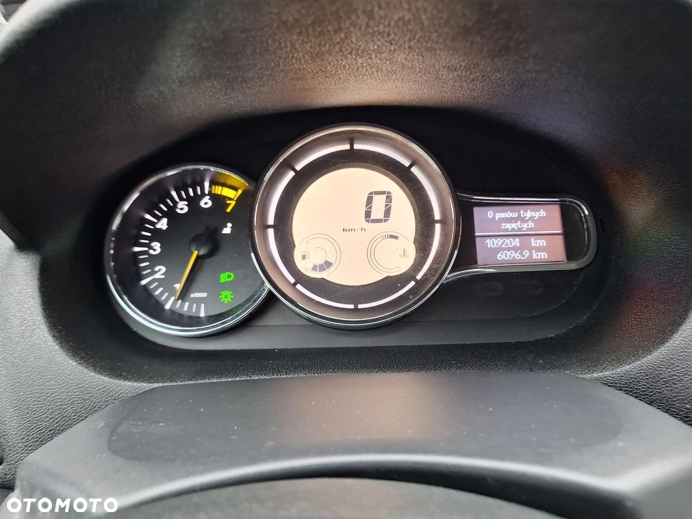 Renault Megane 1.6 16V 110 Dynamique - 19