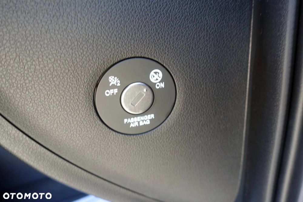 Hyundai i20 1.2 Select - 32