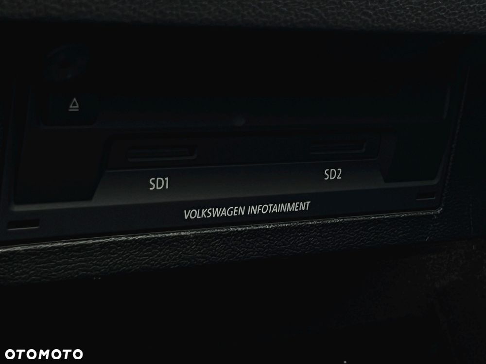 Volkswagen Arteon 2.0 TDI SCR DSG Elegance - 34