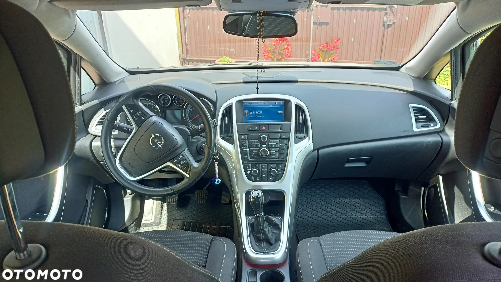 Opel Astra GTC 1.6 Turbo Edition - 8