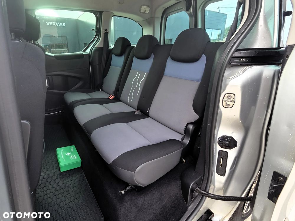 Peugeot Partner 1.6 BlueHDi Active - 12