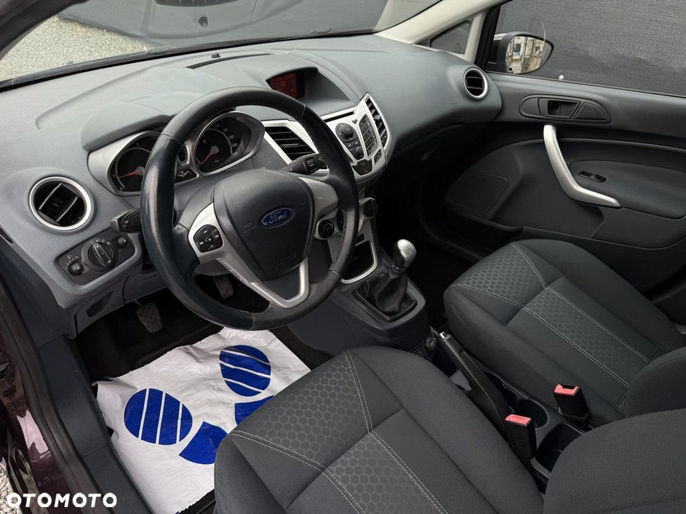 Ford Fiesta 1.25 Titanium - 20
