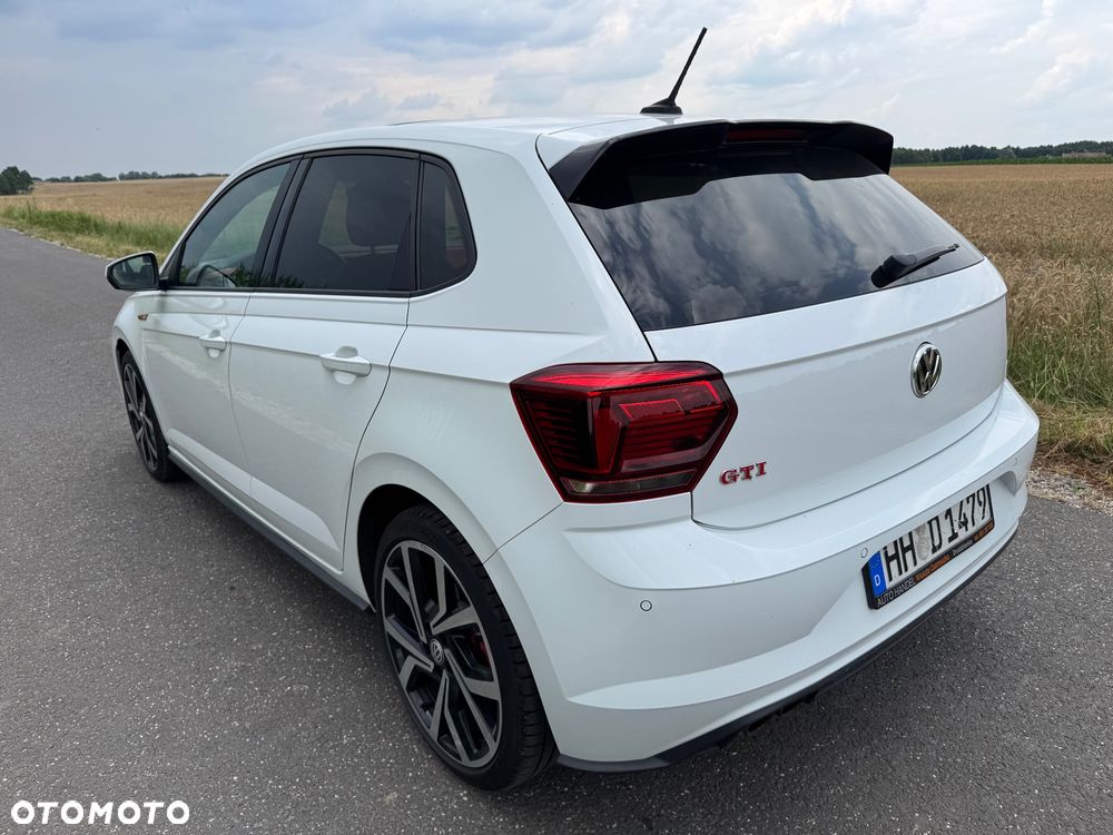 Volkswagen Polo 2.0 TSI DSG GTI - 13