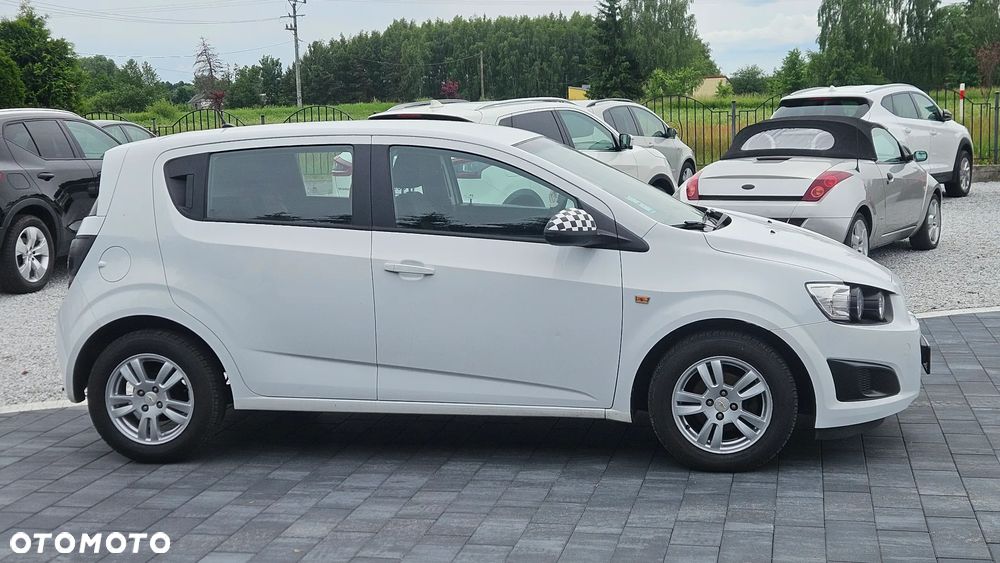 Chevrolet Aveo 1.2 LT - 7