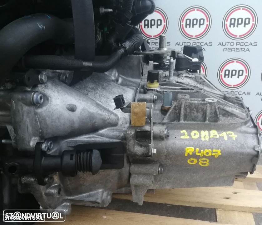 Caixa de 6 velocidades Peugeot  407 2.0 HDI de 2008, ref 20MB17 . - 1