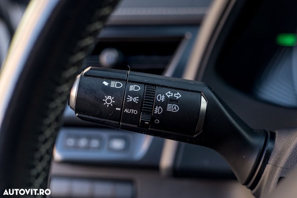 Lexus UX 200 FWD Business - 20
