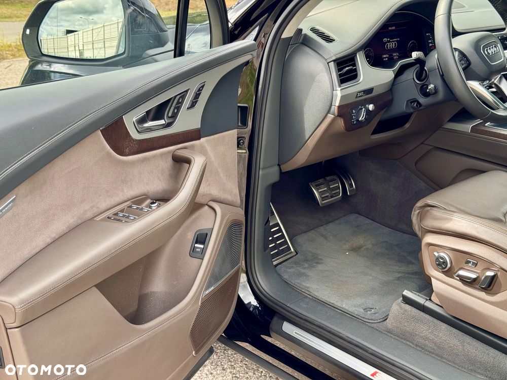 Audi Q7 3.0 TDI Quattro Tiptronic - 12