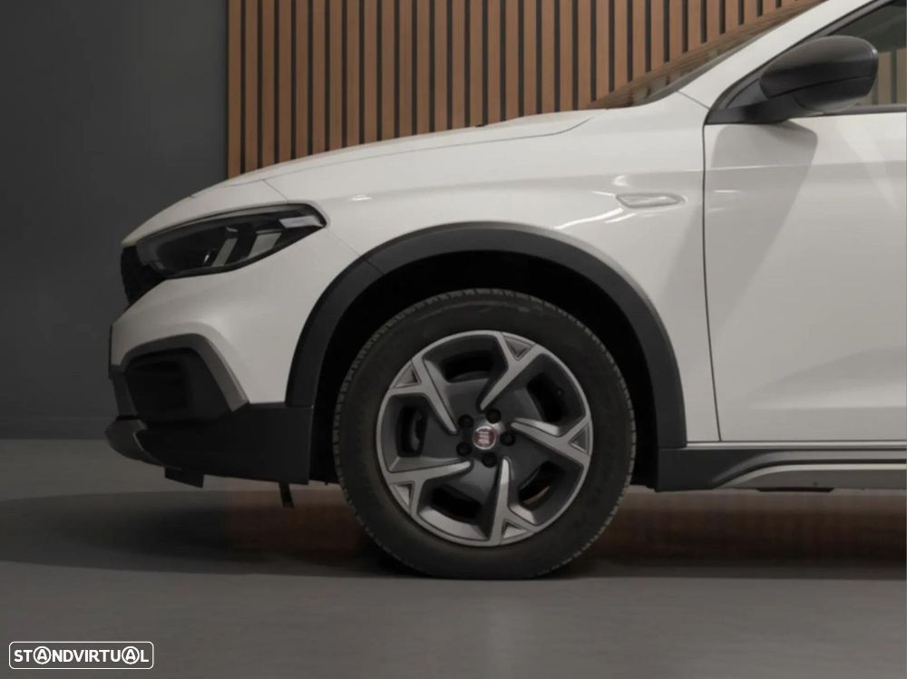 Fiat Tipo Cross - 12