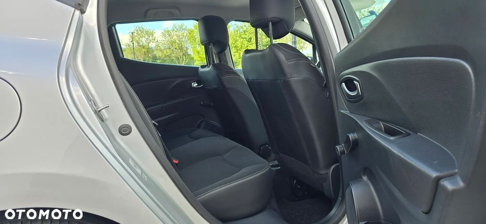 Renault Clio - 20