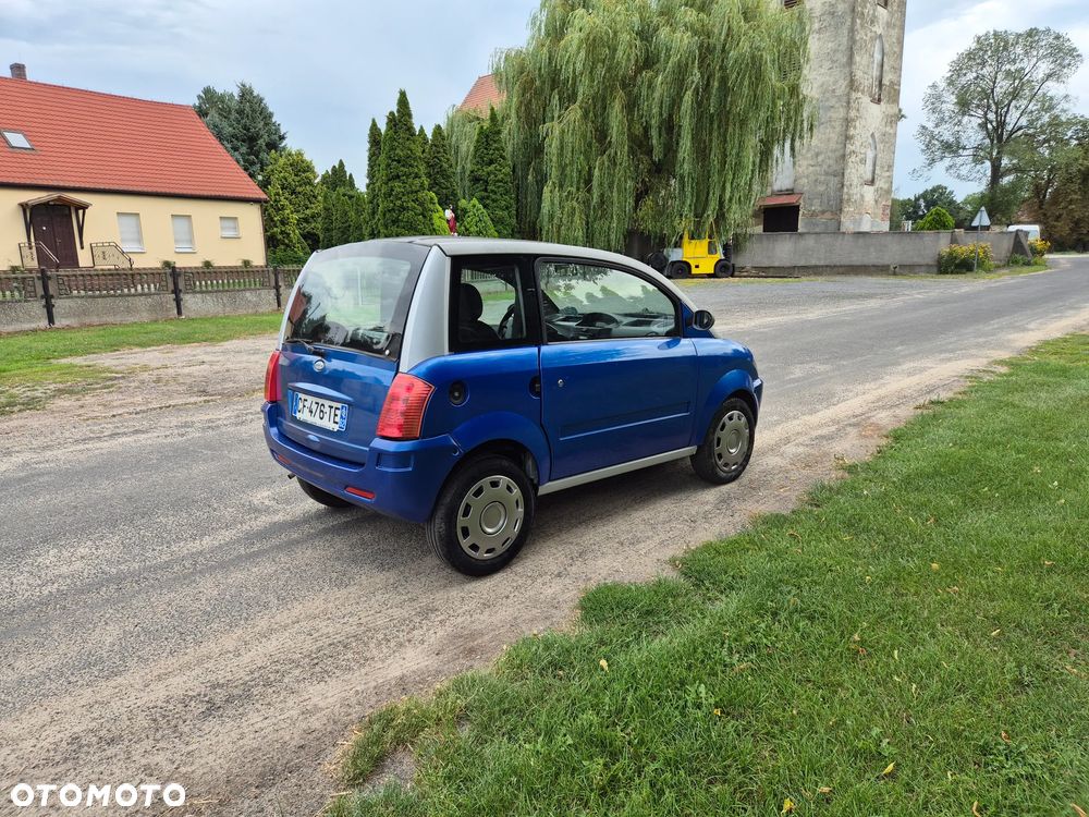 Microcar MC - 6