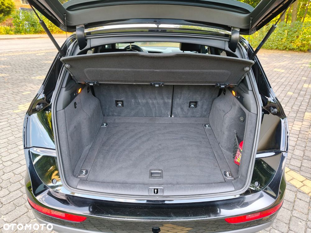 Audi Q5 2.0 TDI S tronic - 8