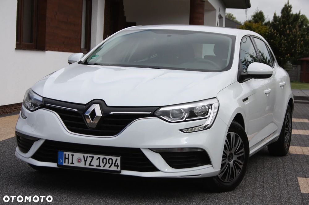 Renault Megane ENERGY TCe 100 LIMITED - 25