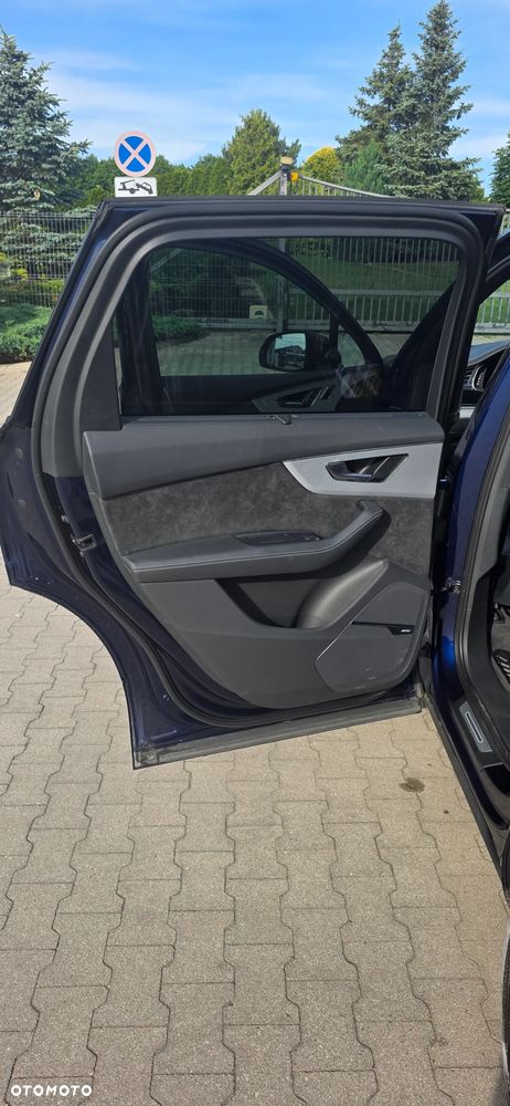 Audi Q7 - 5