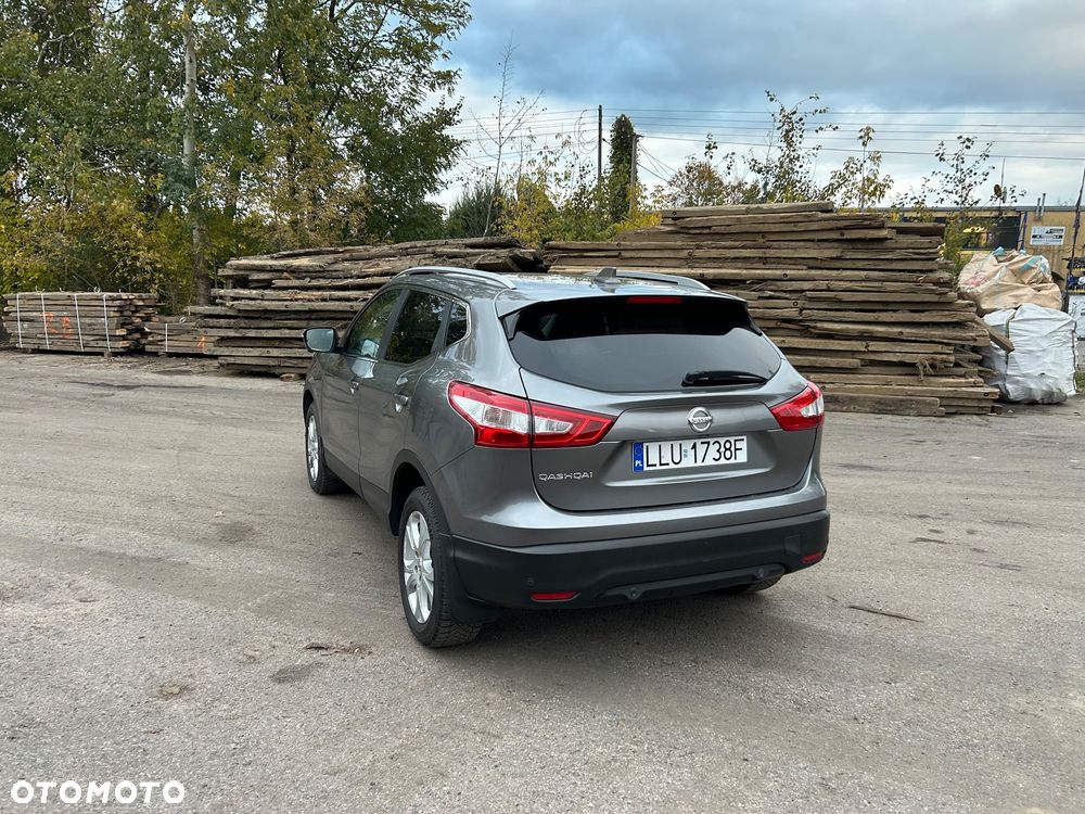 Nissan Qashqai 1.6 dCi ALL-MODE 4x4i TEKNA+ - 6