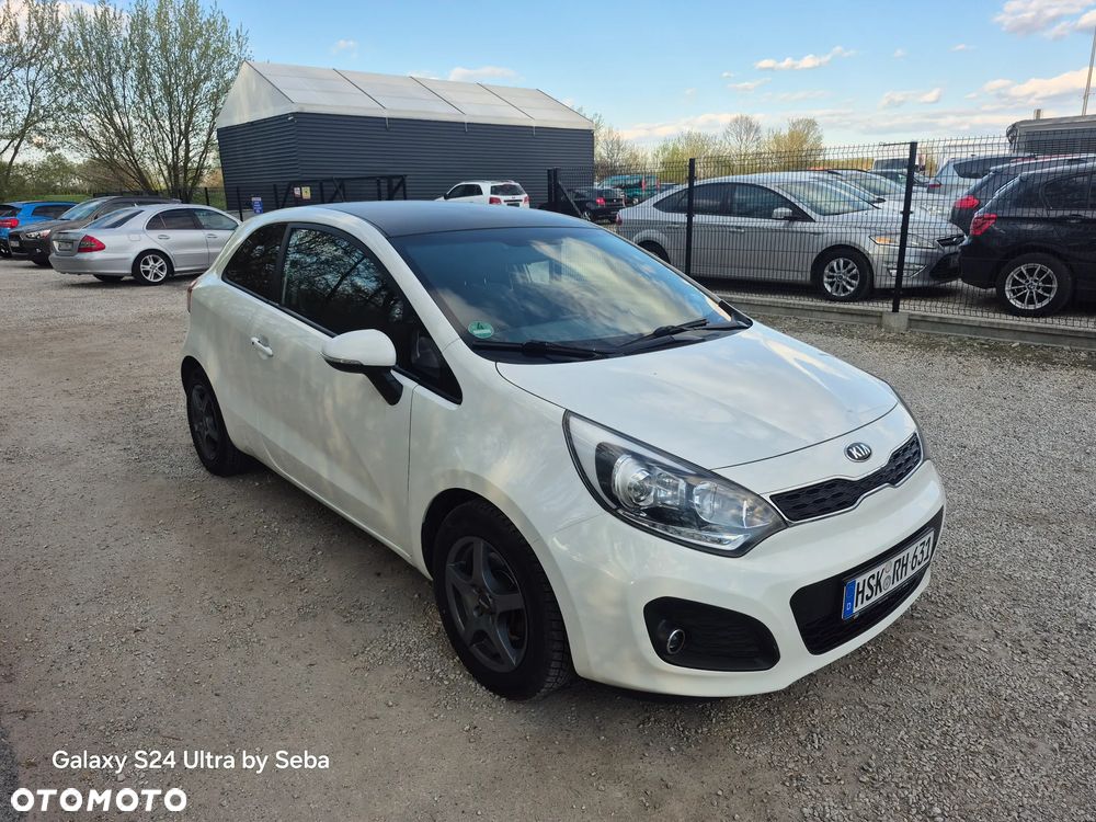 Kia Rio 1.2 Business Line - 4