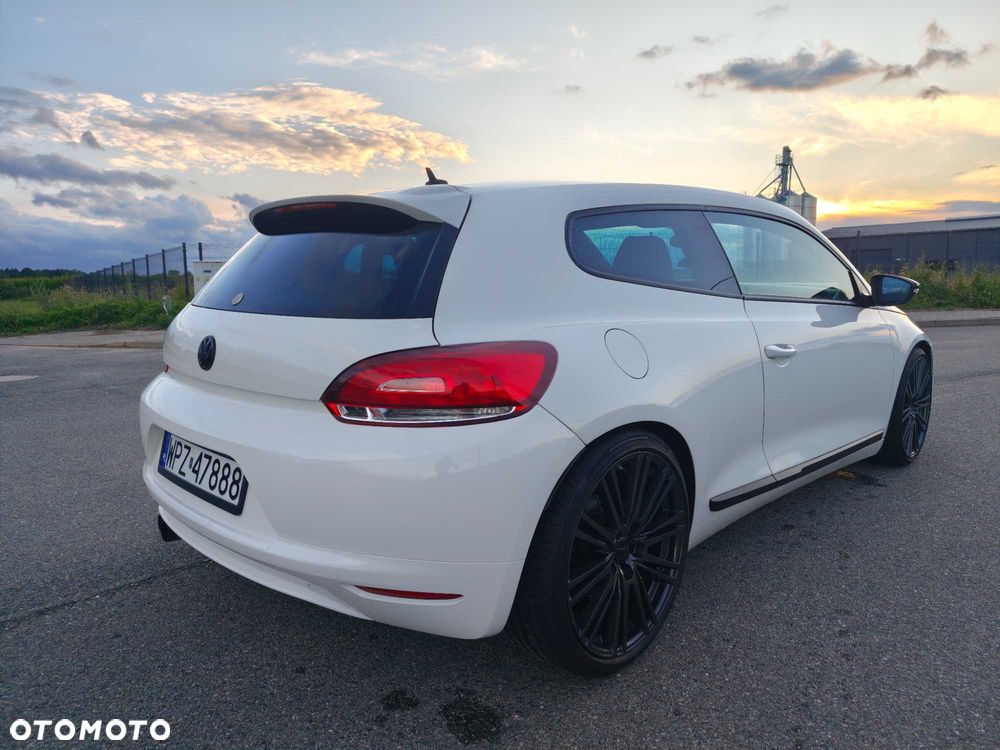 Volkswagen Scirocco - 3