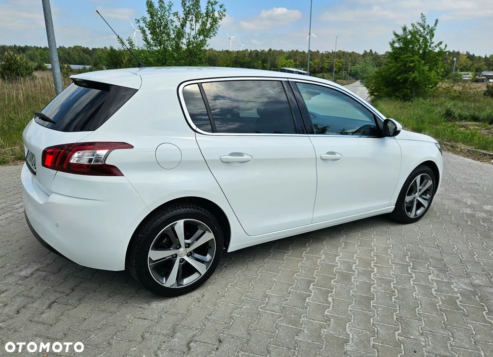 Peugeot 308 BlueHDi FAP 120 Stop & Start Allure - 4