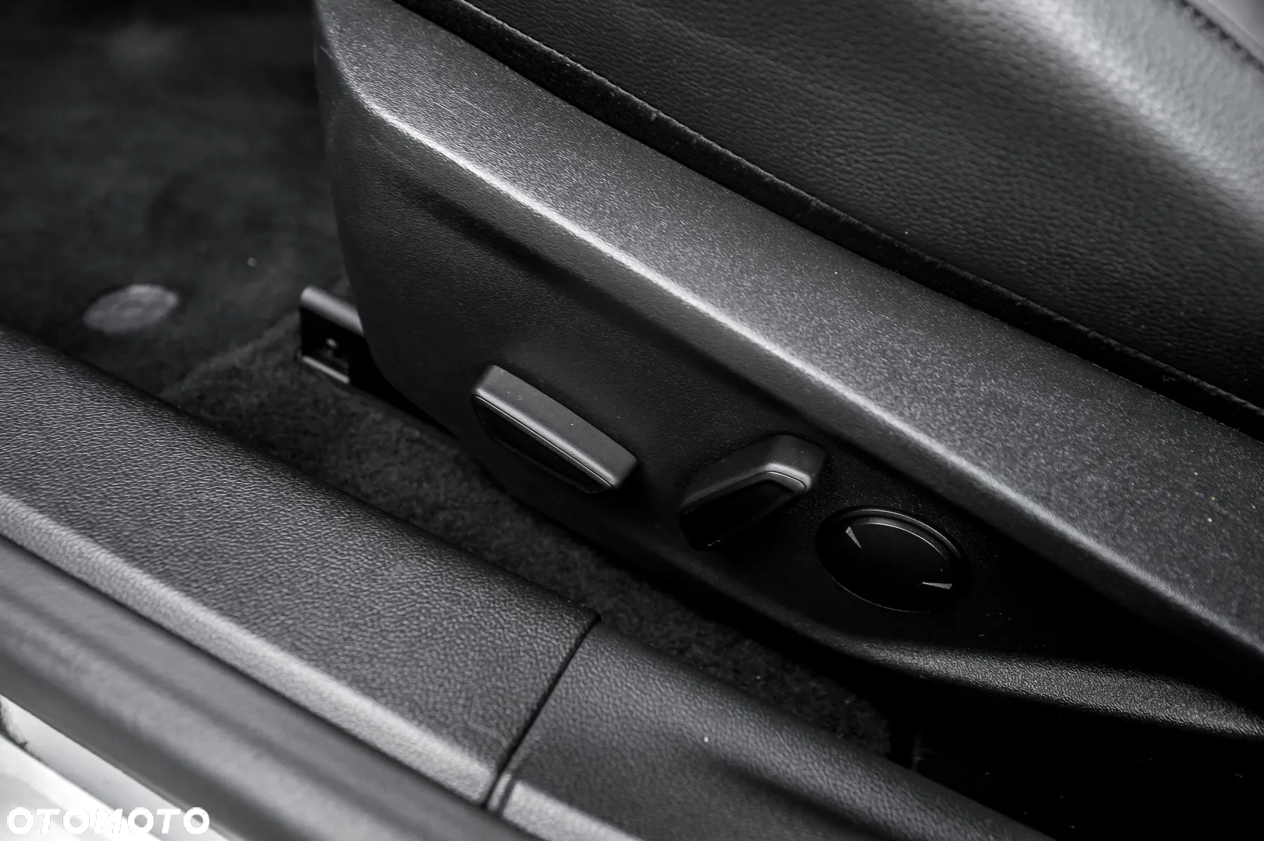 Ford Focus 1.0 EcoBoost ST-Line ASS PowerShift - 28