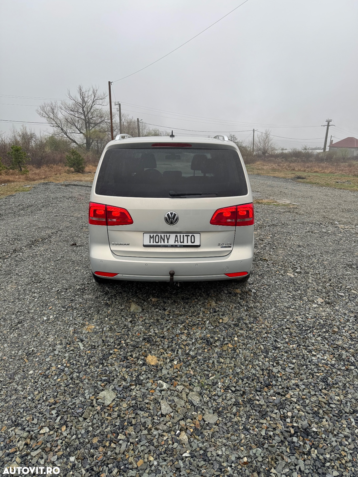 Volkswagen Touran 2.0 TDI DPF BlueMotion Technology Comfortline - 5