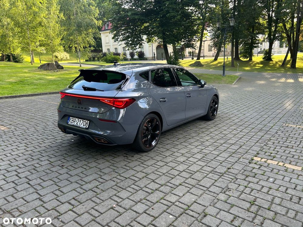 Cupra Leon 1.5 eTSI DSG Tribe Edition - 4