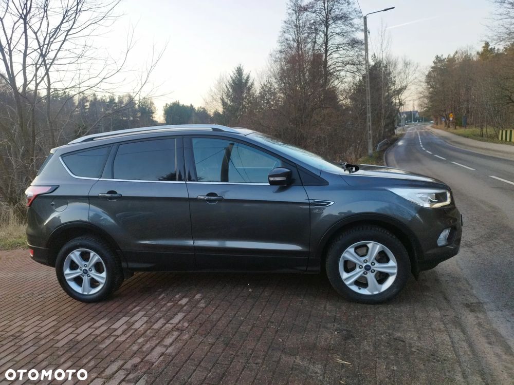 Ford Kuga - 21