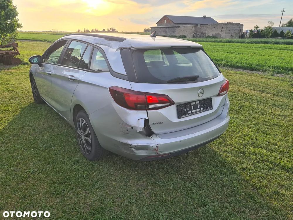 Opel Astra 1.6 CDTI DPF ecoFLEX TourerStart/Stop Edition - 4