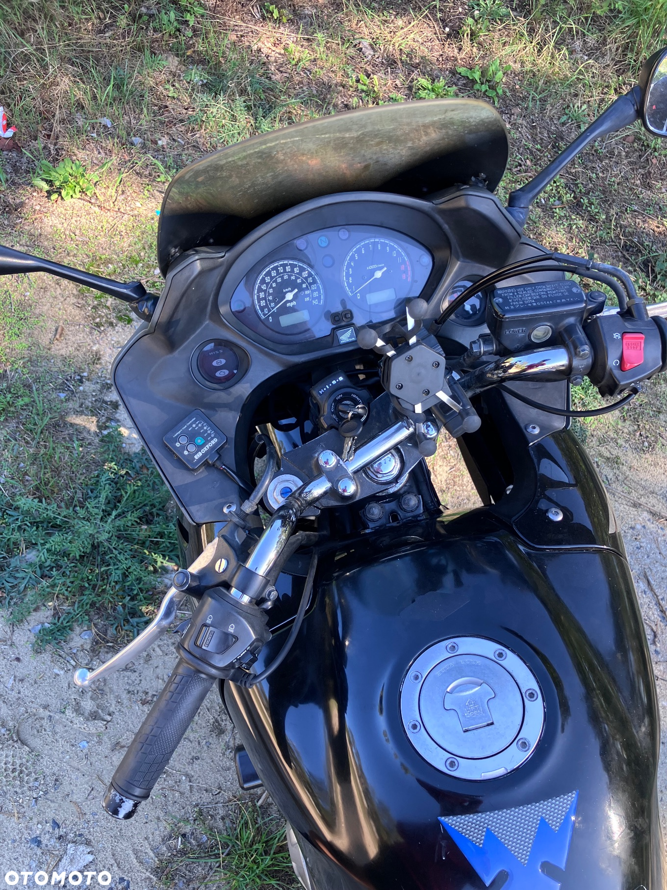 Honda CBF - 4
