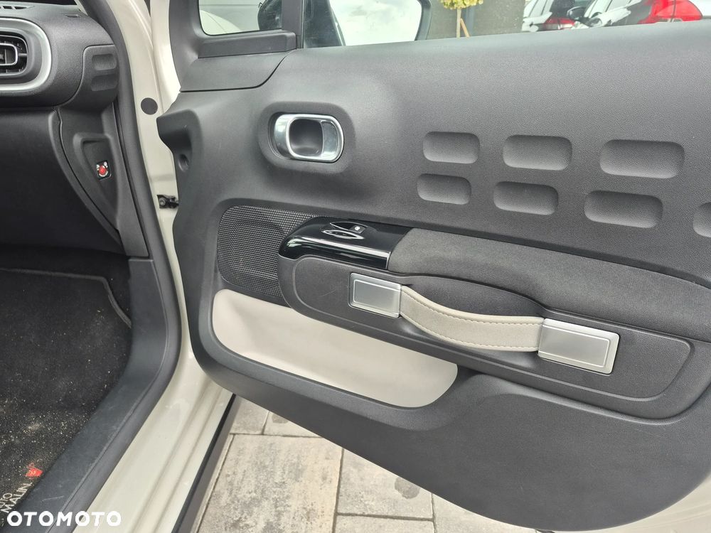 Citroën C3 Pure Tech 83 S&S SHINE - 14