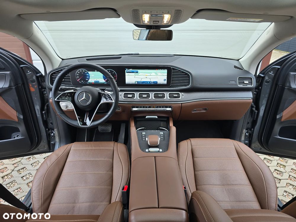 Mercedes-Benz GLE - 25