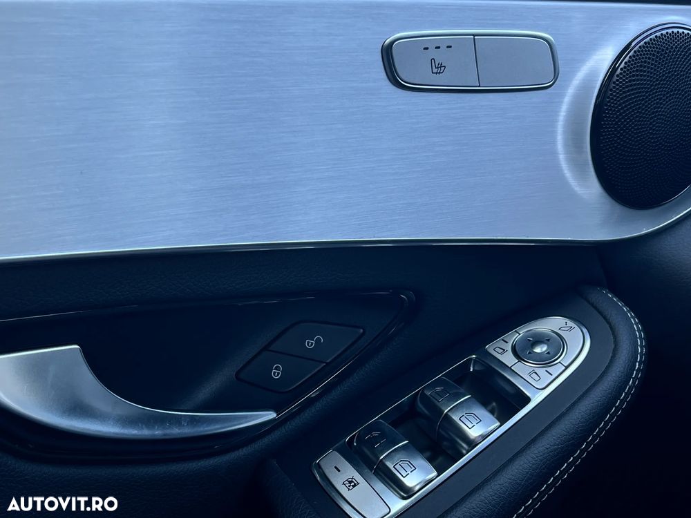 Mercedes-Benz GLC 300 d 4MATIC 9G-TRONIC - 20