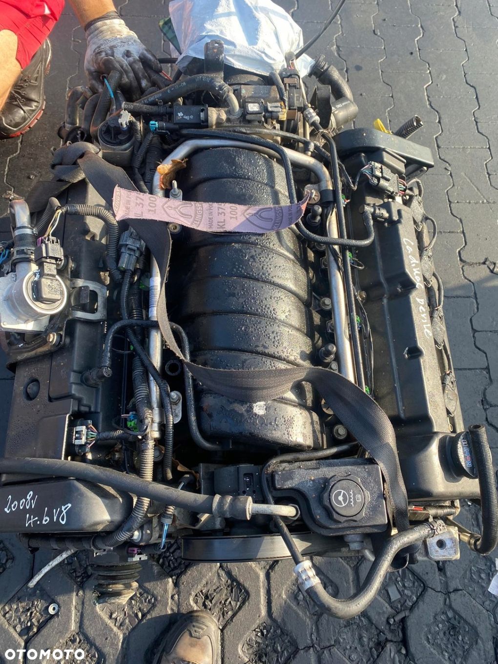 Silnik komplet Cadillac DTS 4.6 V8 LD8 2008r - 1