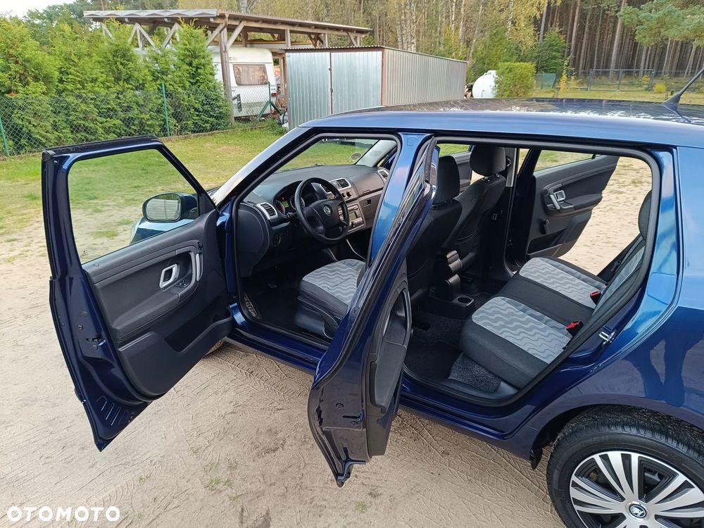 Skoda Fabia 1.4 16V Ambition Plus - 12