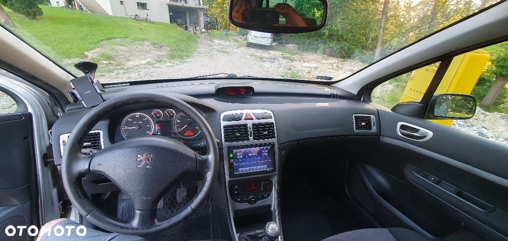 Peugeot 307 - 4