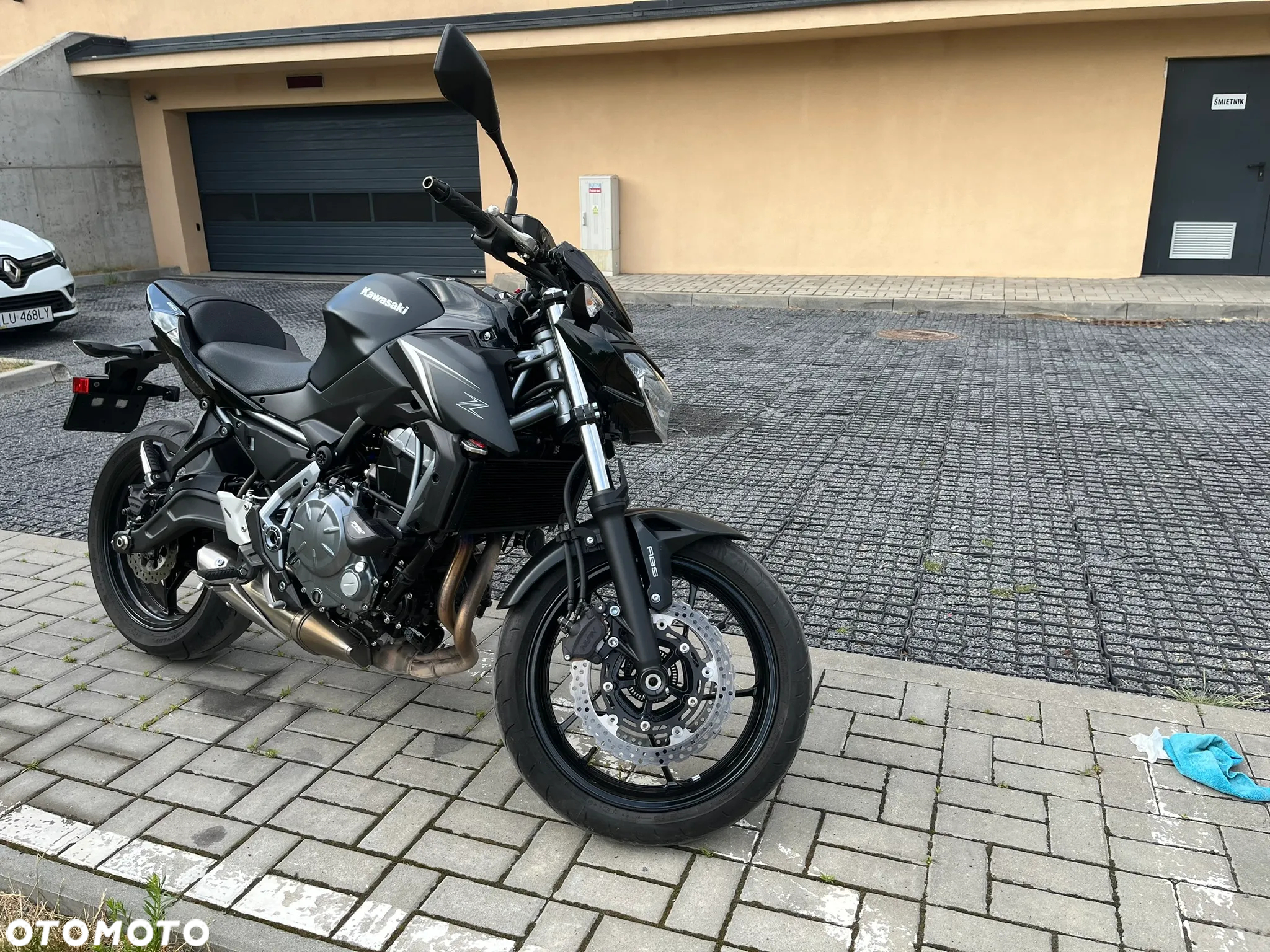 Kawasaki Z 650 - 6