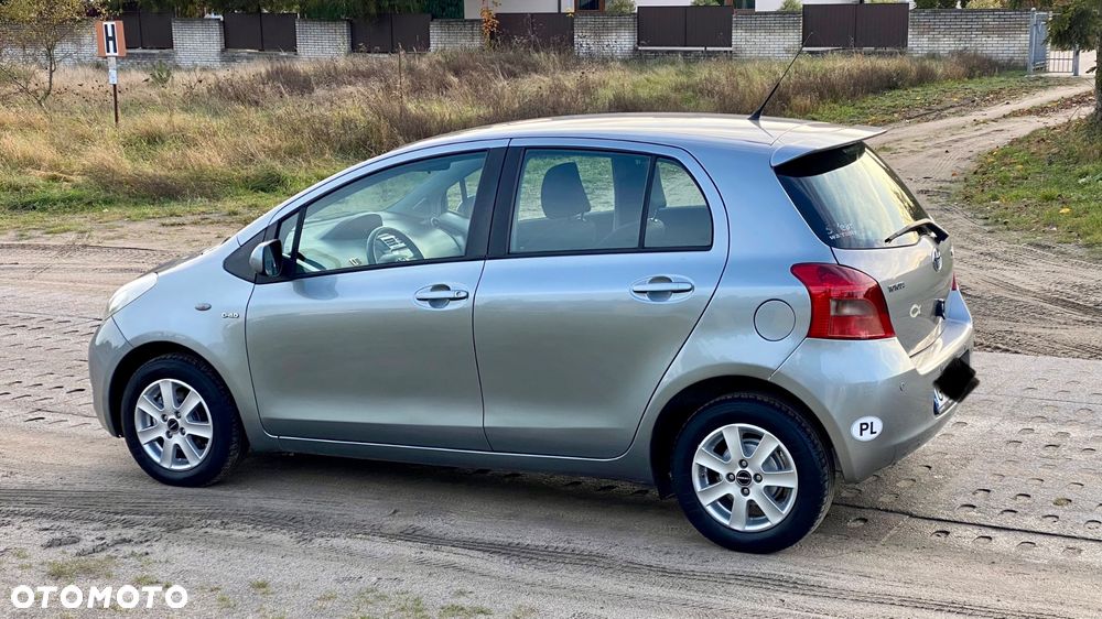 Toyota Yaris 1.4 D-4D Sol MM - 3