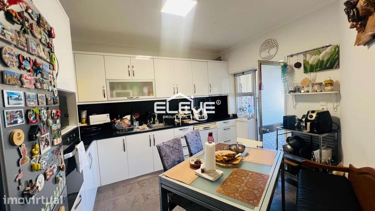 Excelente T4 Duplex Oliveira do Douro - Grande imagem: 2/30