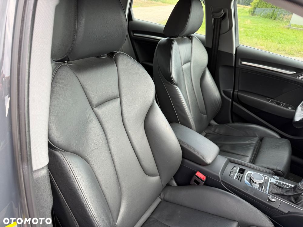 Audi A3 Sportback 2.0 TDI S tronic sport - 24