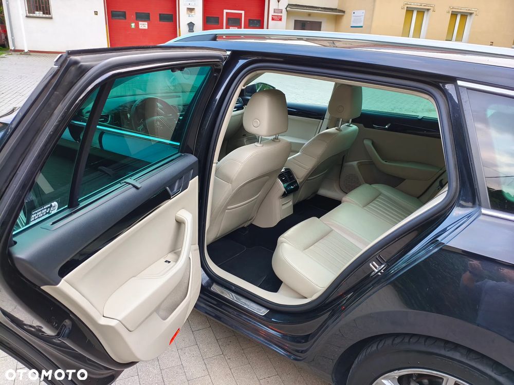 Skoda Superb 2.0 TDI L&K - 10