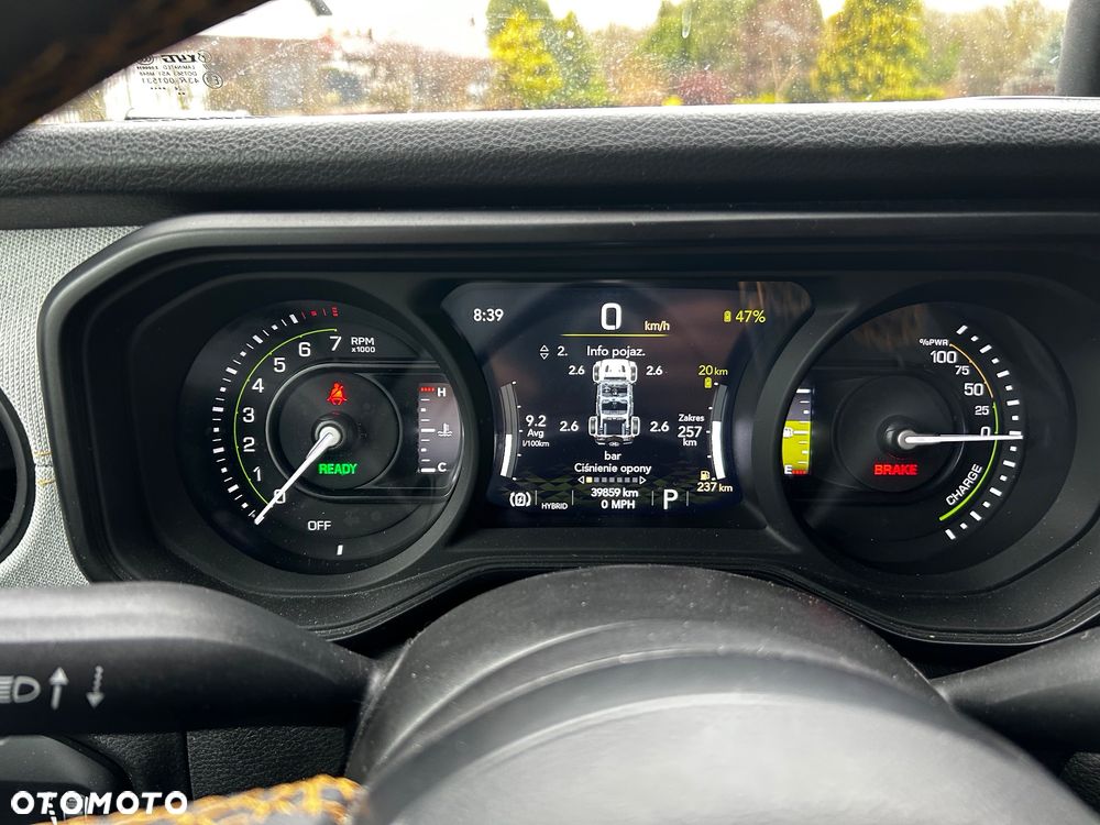 Jeep Wrangler - 2
