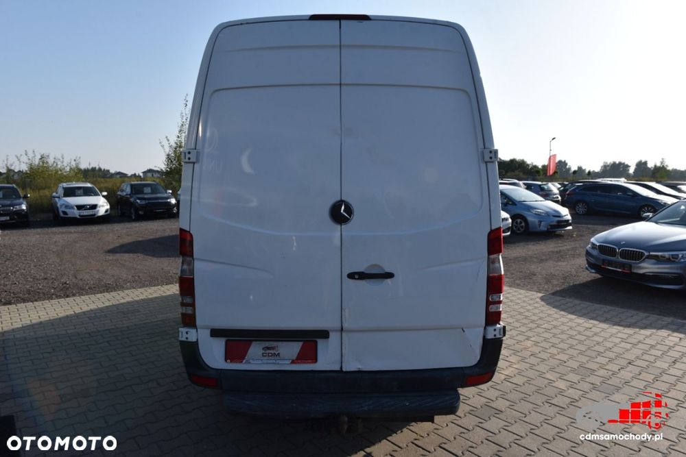 Mercedes-Benz Sprinter - 9
