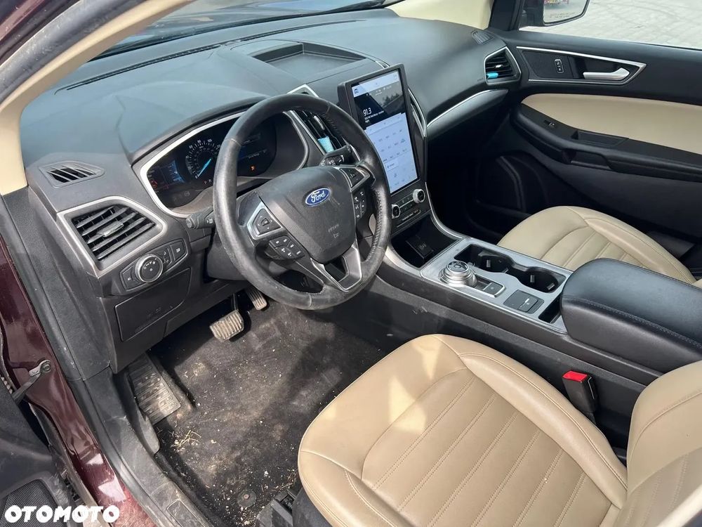 Ford Edge - 9