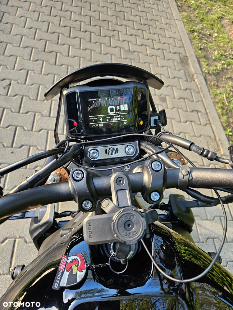 Yamaha XSR - 14