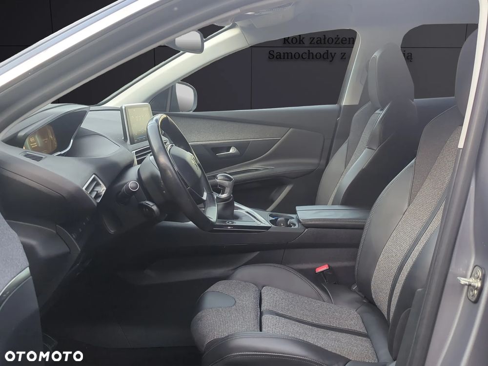 Peugeot 3008 1.2 PureTech Allure Pack S&S - 11