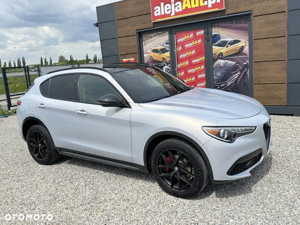 Alfa Romeo Stelvio 2.0 Turbo 16V AT8-Q4 Intensa